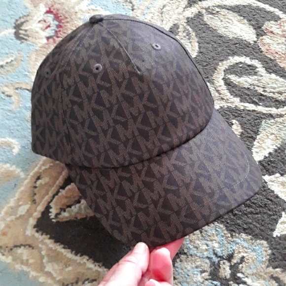 3x*Host Pick*Michael Kors ladies hat - Picture 3 of 16